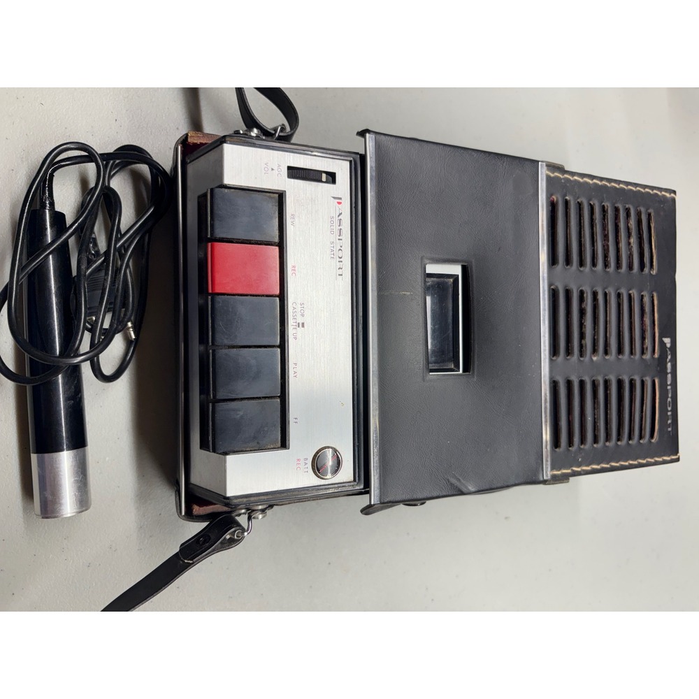 VTG Passport Cassette Player/Recorder with Microphone & Case TESTED WORKS VIDEO
